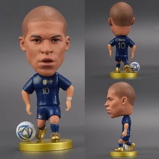 Tượng cầu thủ Pháp