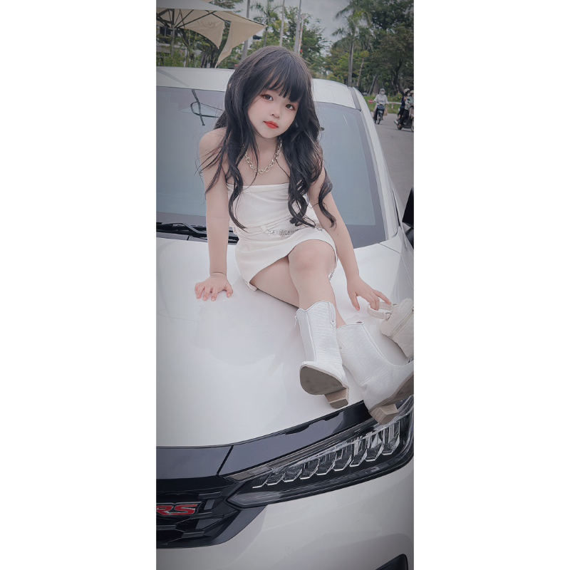 Sét chân váy da và áo ống da cho bé