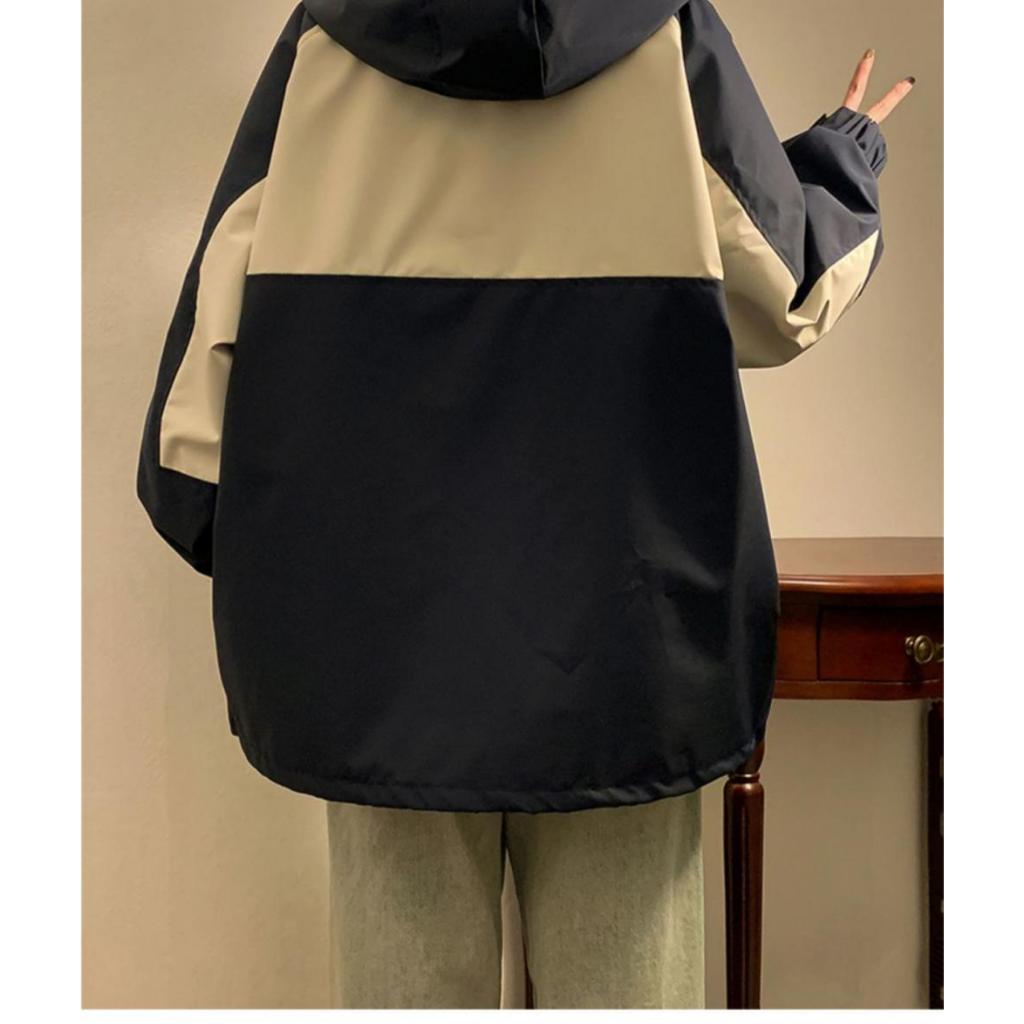 Áo Khoác Dù 2 Lớp Camping Unisex Phối Màu Be Đen Có Mũ, Form Rộng, Ống Tay Bo AK02