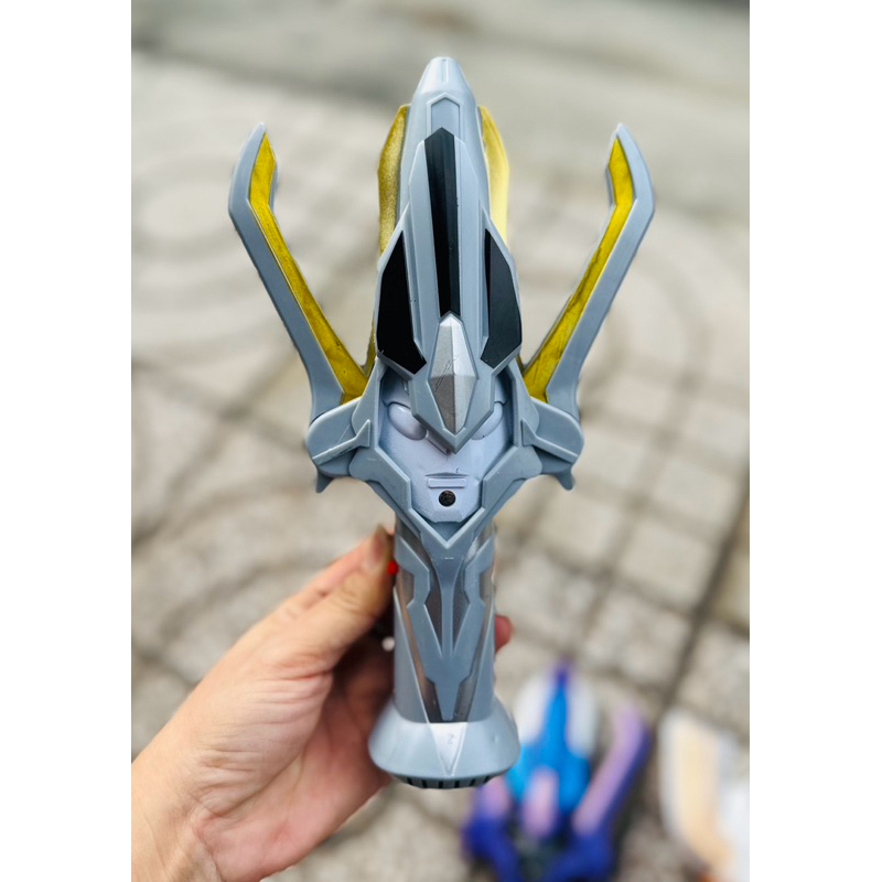 Đồ Chơi Thanh Ánh Sáng Ultraman Biến Hình Cho Bé