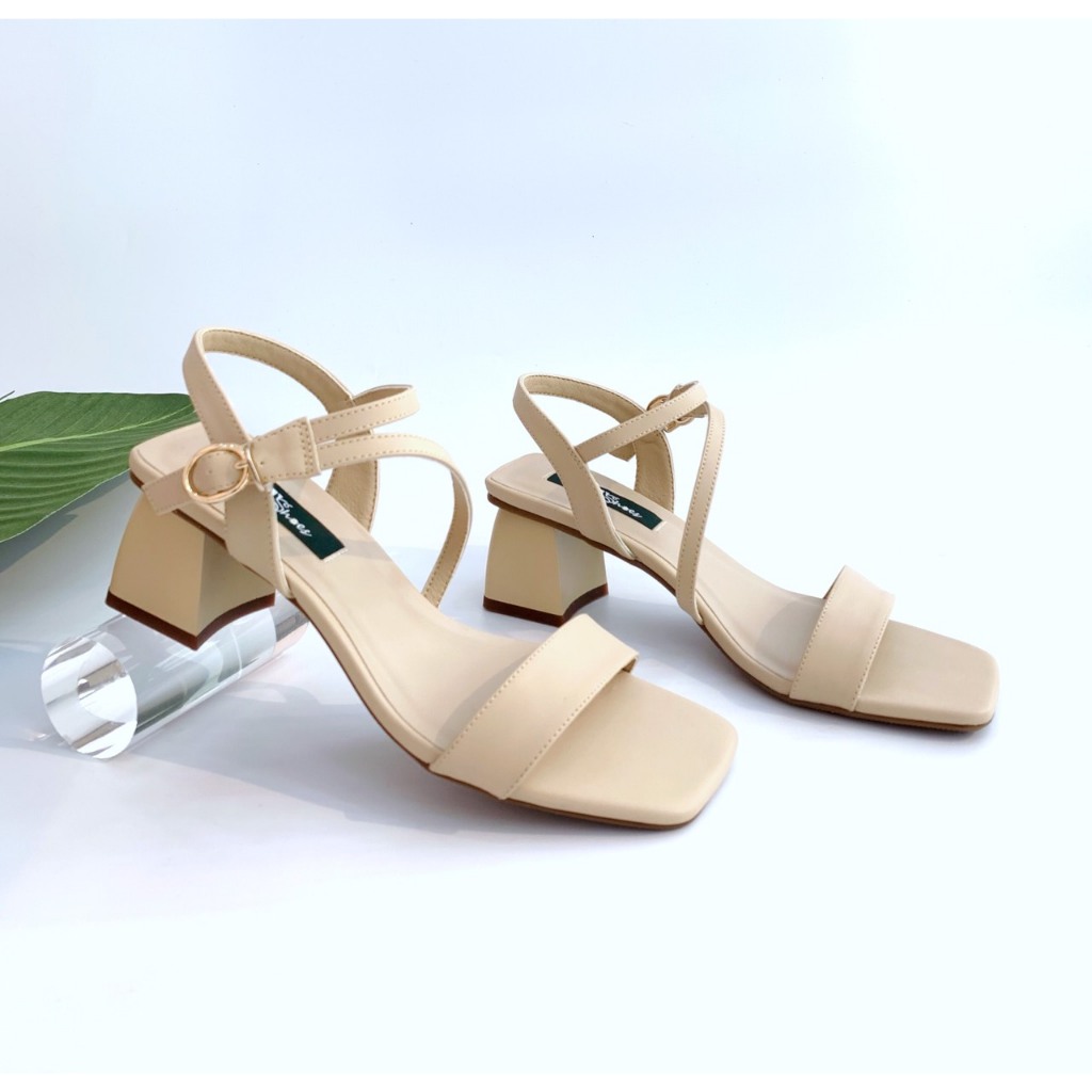 Giày sandal nữ quai ngang gót trụ 5cm MT3277