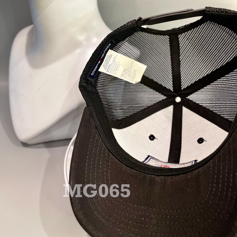 Nón kết Mũ lưỡi trai lưới Mesh Cap Replay nam nữ thoáng khí màu trắng MG067