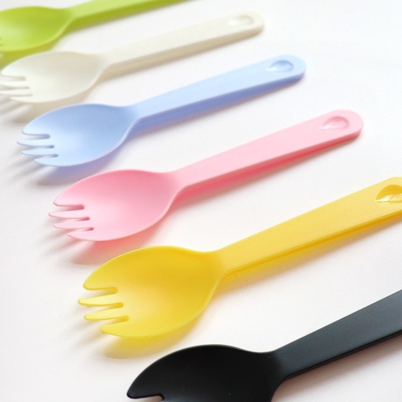 - Set 50 dĩa nhựa sinh nhật - Trang trí bánh sinh nhật bánh kem