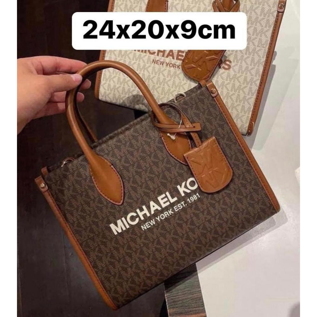 Túi xách tote vuông Michael Kors, màu nâu logo hottrend size S