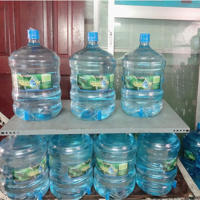 Bình Nước Uống Tinh Khiết Queenbay 19L  +  dùng được cho máy nước nóng lạnh