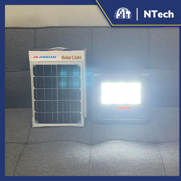 Đèn pha led năng lượng mặt trời JD-18200, công suất 200W- Bảo hành 2 năm