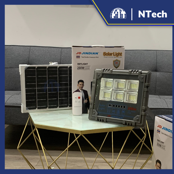 Đèn pha led năng lượng mặt trời JD-18200, công suất 200W- Bảo hành 2 năm