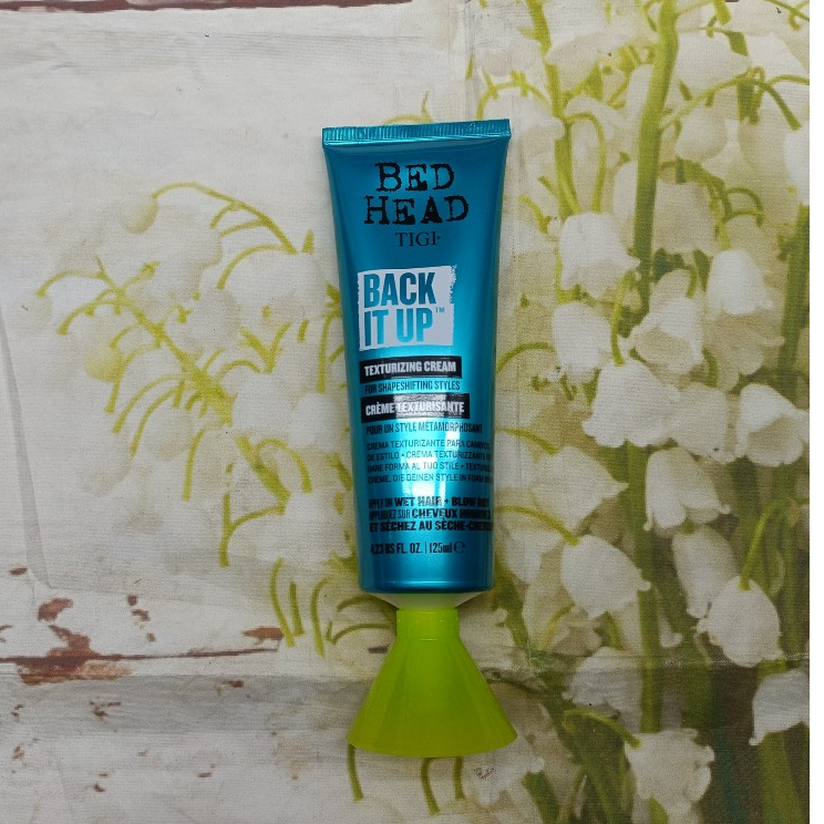 Kem Giữ Nếp Sóng Xoăn  Back It Up Texturizing Cream Tigi Bed Head 125ml