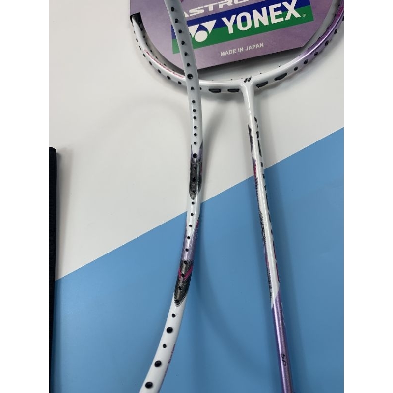 Vợt cầu lông Astrox 66 căng max 12kg