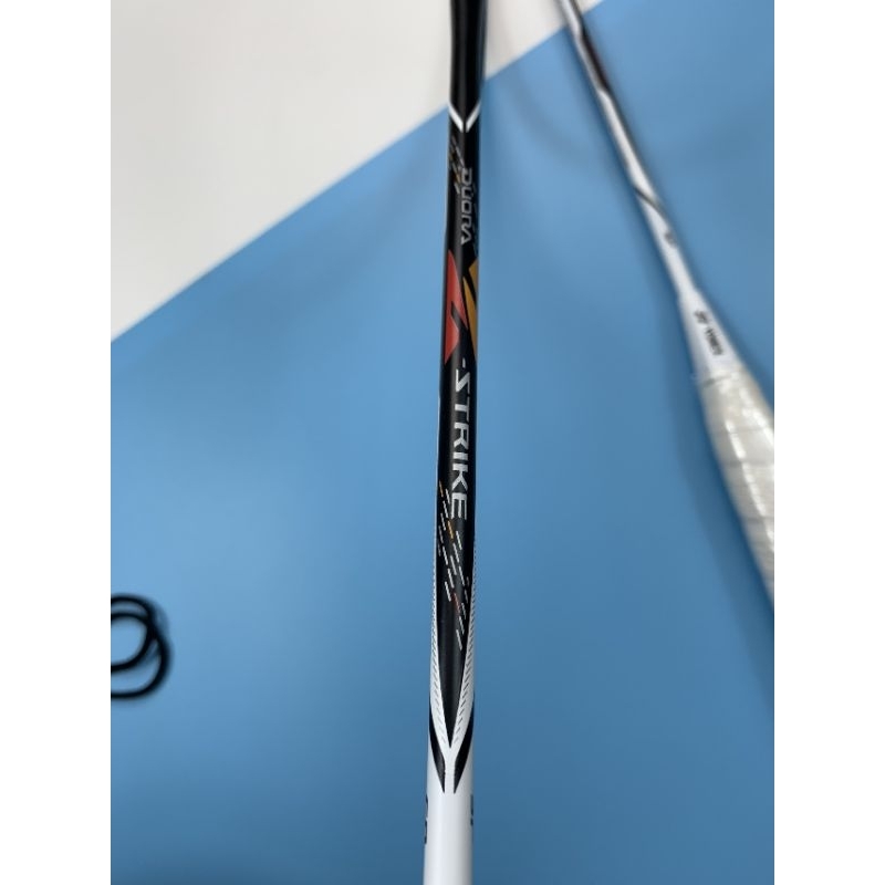 Vợt cầu lông Duora Z trike khung carbon căng max 12kg