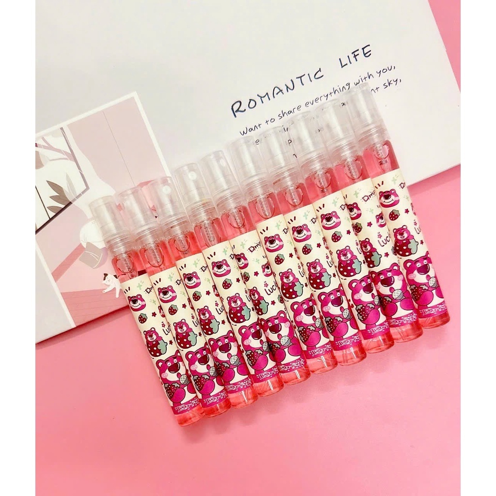 Nước hoa gấu dâu chai chiết 10ml, mùi thơm cực kỳ dễ thương. lưu mùi lâu .Body Mist Gấu Dâu Lotso