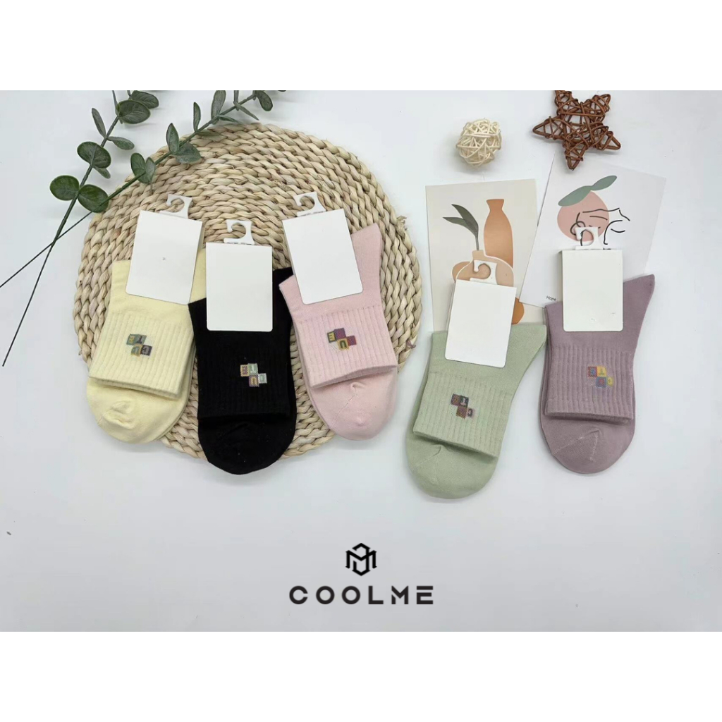 Tất nữ cổ cao hình thêu chất liệu cotton co giãn, vớ nữ cao cổ phong cách Hàn Quốc nhiều màu - Coolme