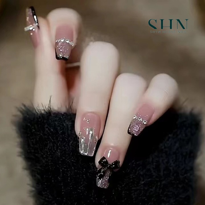 Bộ 24 móng tay giả đính đá màu đen, Móng tay giả đính nơ màu đen, Nailbox dài nhọn, Nail xinh
