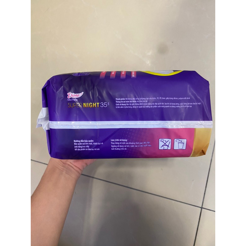 Băng Vệ Sinh Ban Đêm Diana Siêu Thấm Super Night 35cm 12 Miếng