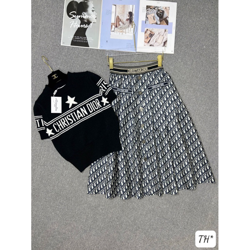 Set váy đì o QC đang hot hit lắm luôn ạ