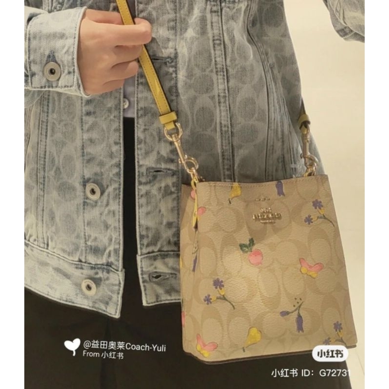 Túi Town Bucket Bag With Dandelion Floral Print