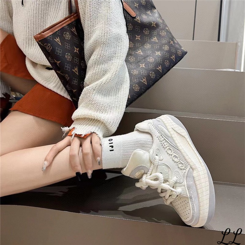 THỂ THAO HÀNG QC ĐẾ CỰC NHẸ