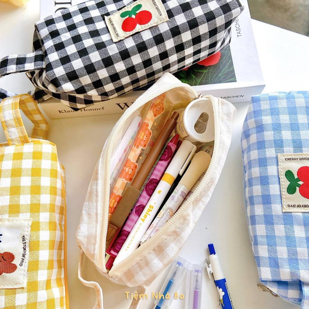Hộp bút caro vải xinh xắn