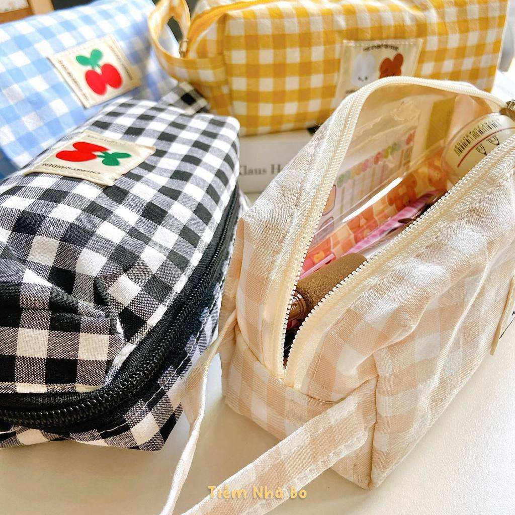 Hộp bút caro vải xinh xắn
