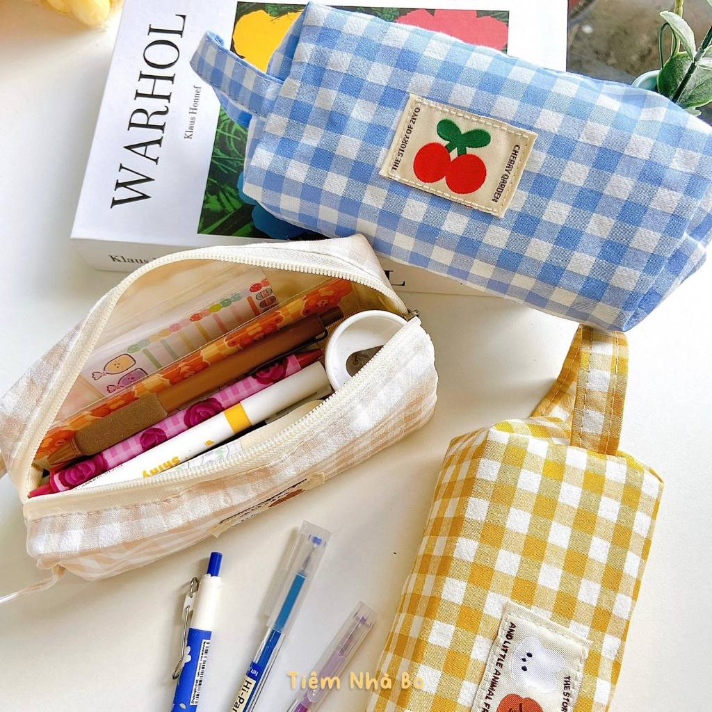 Hộp bút caro vải xinh xắn