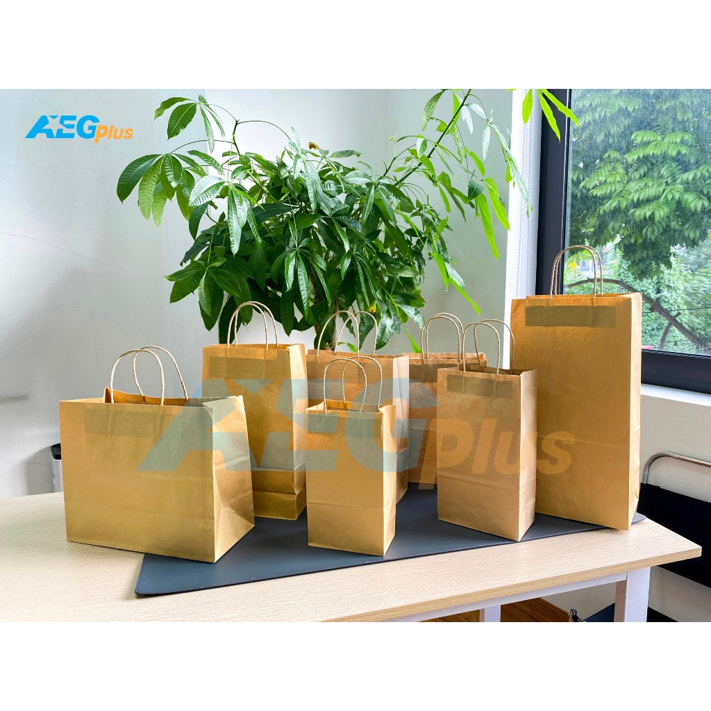 Túi Giấy Kraft Nhật có quai xách màu Nâu, trơn nhiều kích thước, túi đựng quà tặng, túi xi măng, túi bảo vệ môi trường