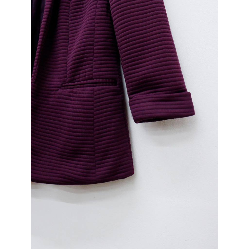 C3316 - 	Áo khoác vest , tay lở, lật tay, trơn