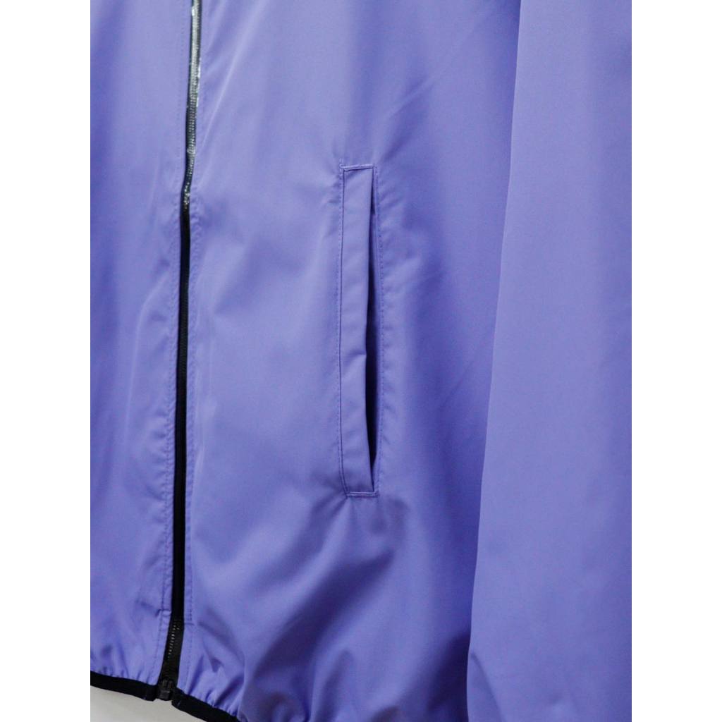 C3358 - 	Áo khoác dù in chữ trước