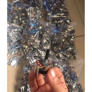 Volume biến trở 350kohm đầu nhựa máy tắm nước nóng trực tiếp Ariston