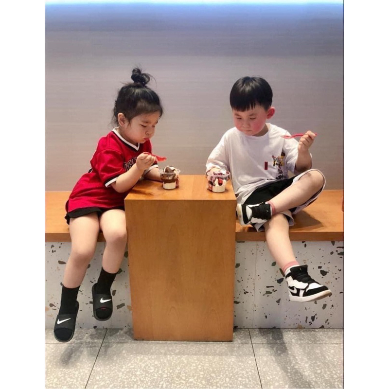 Dép cho bé Nike auth