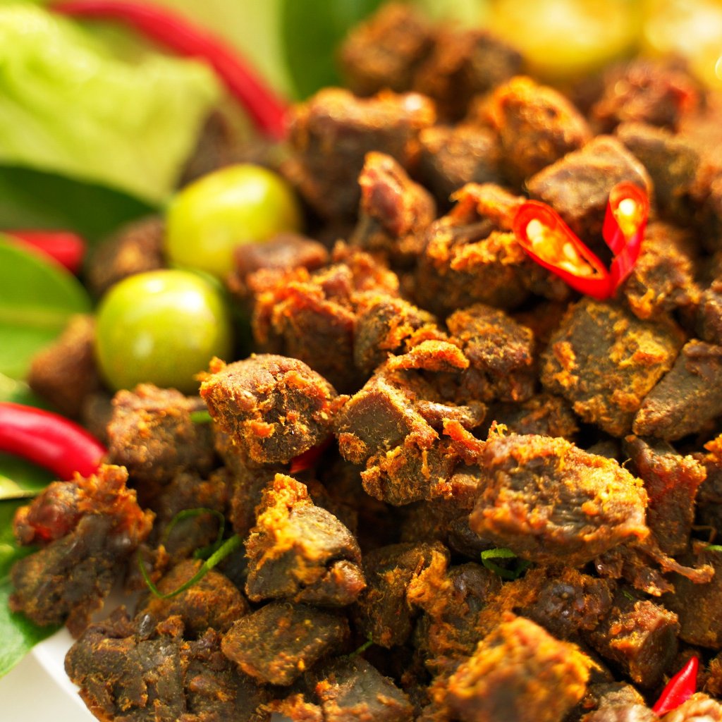 Bò khô cắt viên vị cay chính hãng Annalala thơm ngon đậm vị gói 100g