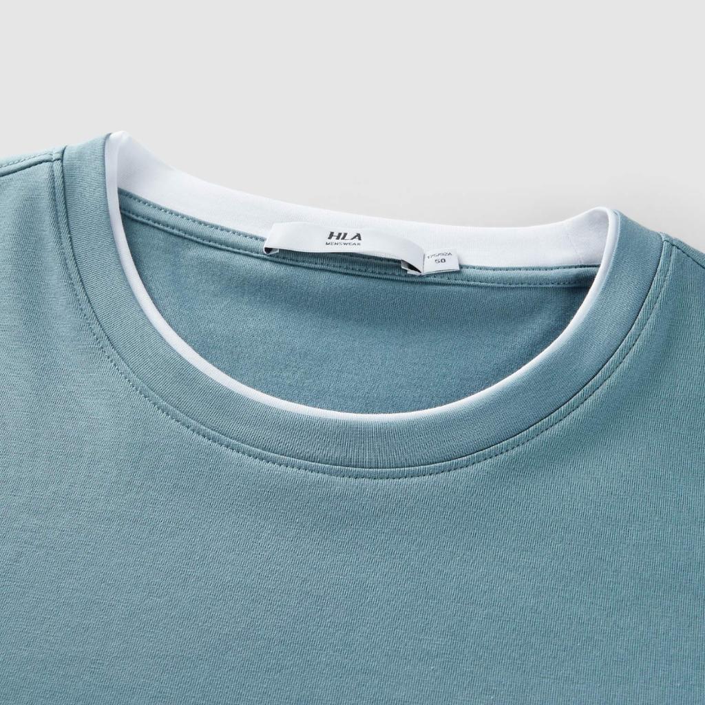 HLA - Áo thun nam ngắn tay in chữ viền cổ trắng cotton cao cấp White neckline letter printing light blue T-shirt