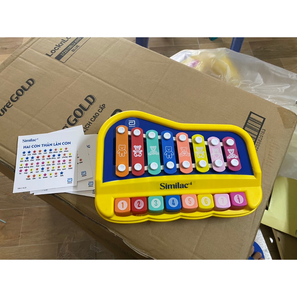 ĐỒ CHƠI ĐÀN TƠ RƯNG SIMILAC IQ QUÀ TẶNG TỪ SỮA SIMILAC
