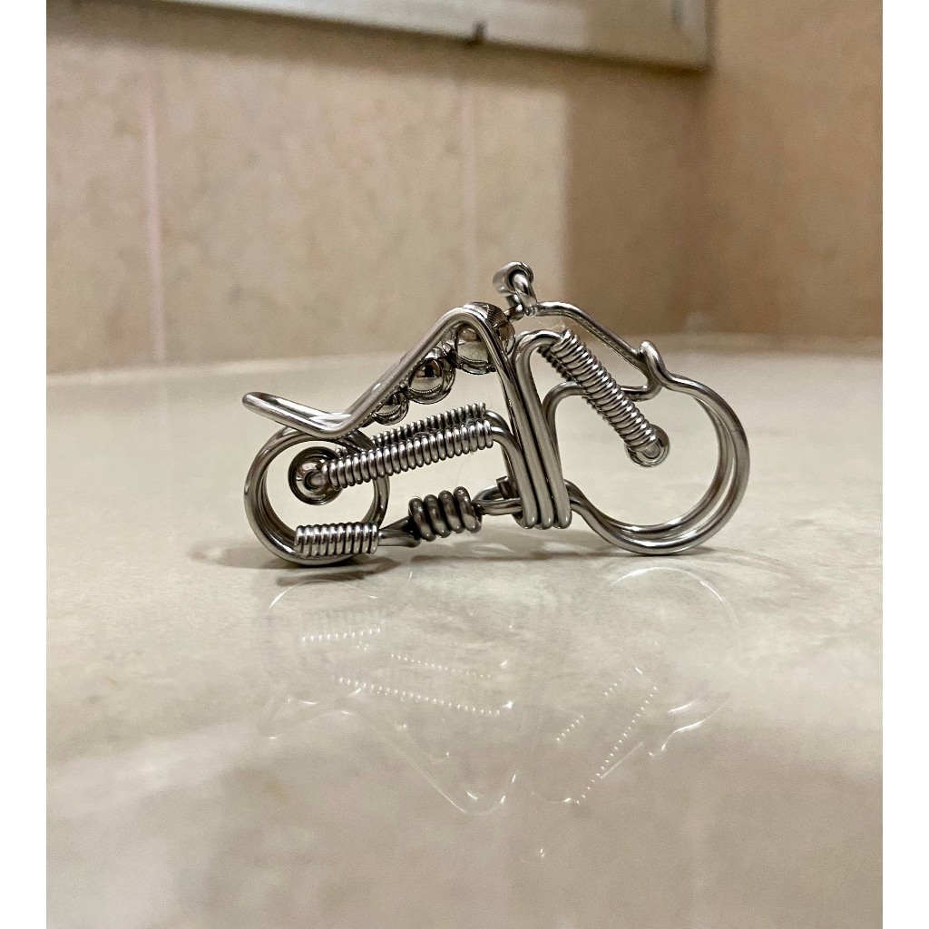 Móc Khóa Inox 304 Uốn Hình Motor, Móc Khóa Thủ Công