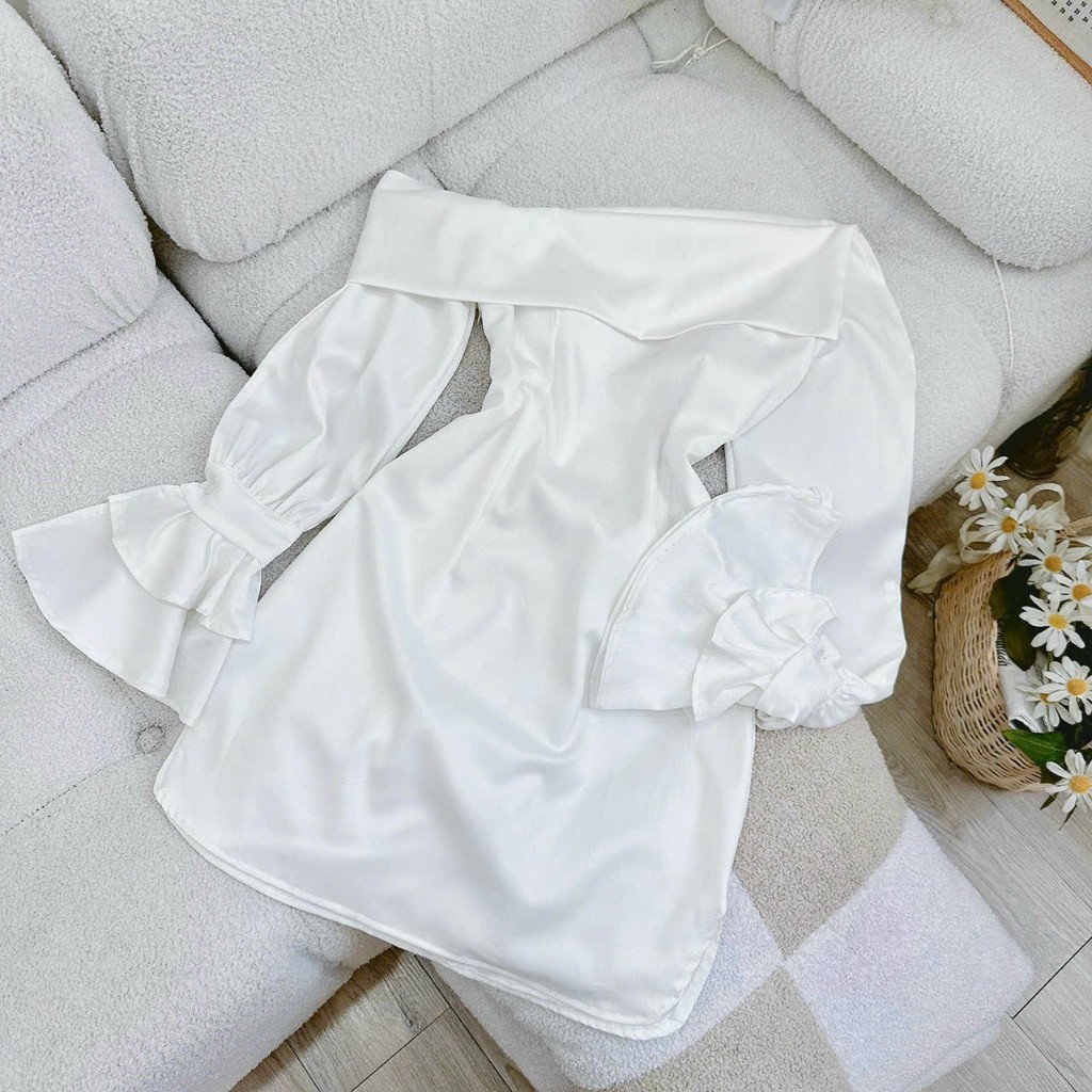 Đầm xòe lệch vai khoét vai tay loe xinh xắn