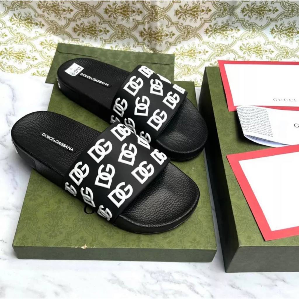 Dép quai ngang nam nữ, dép thời trang, dép lê dg mini chữ nổi trắng đen trẻ trung