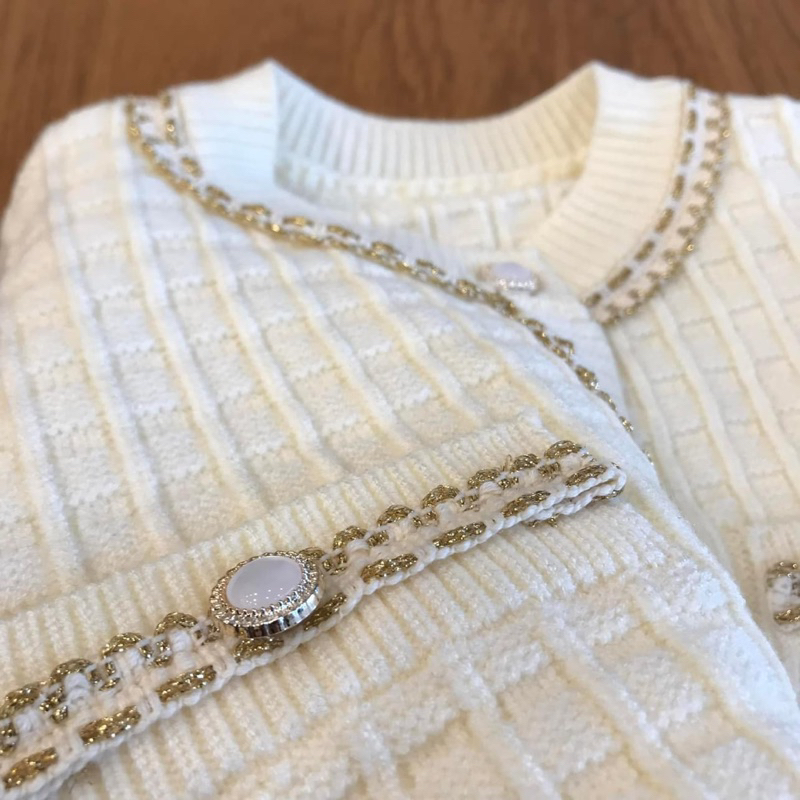 Áo khoác len trắng 110-160