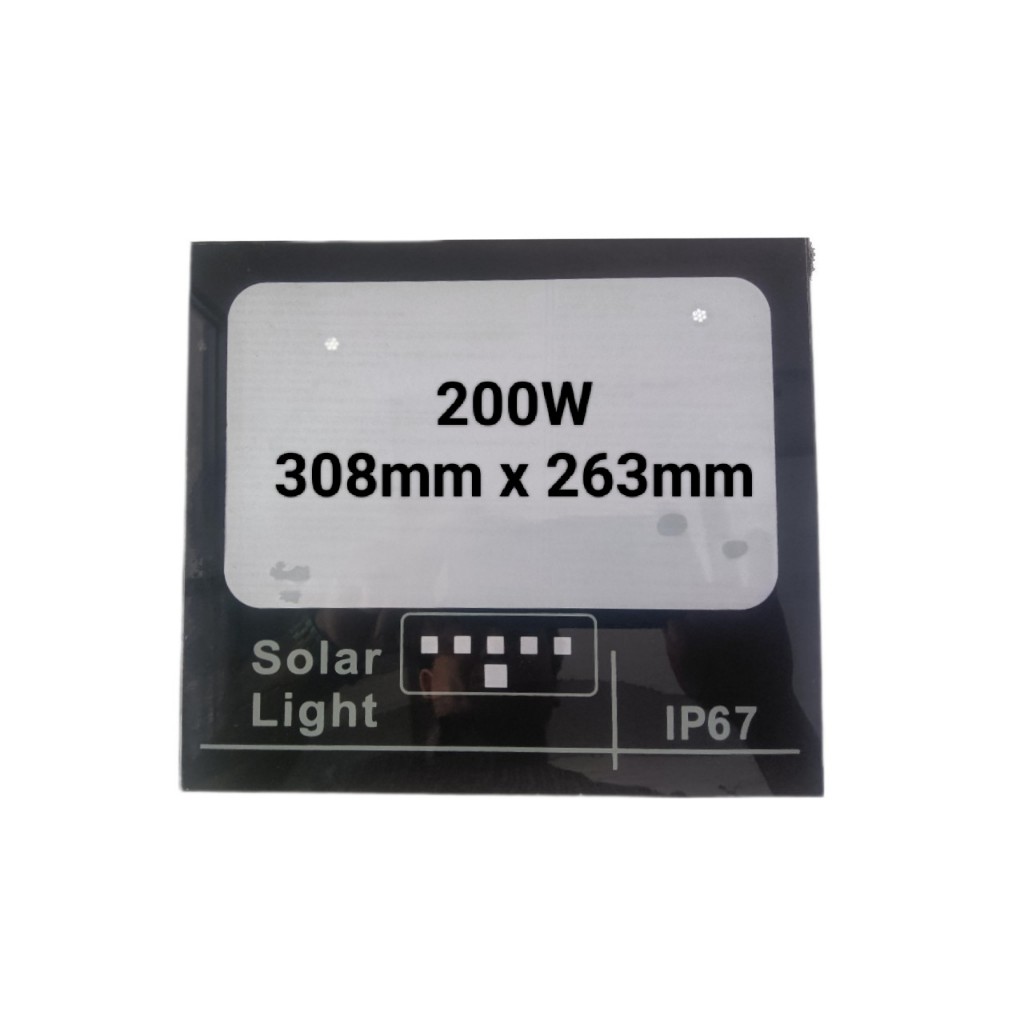 Kính đèn pha năng lượng mặt trời Vạn Năng Solar