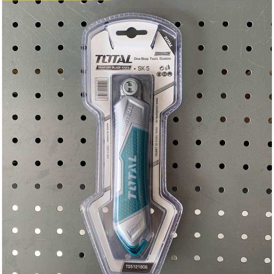 Dao rọc giấy thân nhôm 178mm Total TG5121806