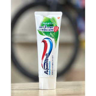 KEM ĐÁNH RĂNG Aquafresh 140gr Nhật Bản
