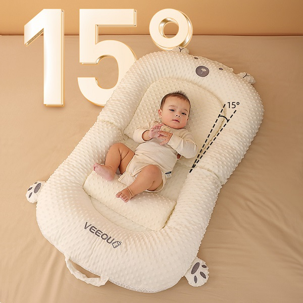 Đệm ngủ kết hợp chống trào ngược VEEOU chống mỏi chống giật mình màu trắng cho bé - Hàng Chính Hãng