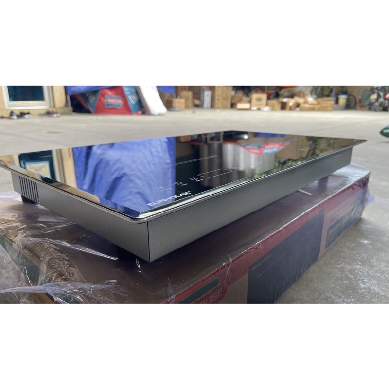Bếp đôi điện từ SUNHOUSE SHB9101S