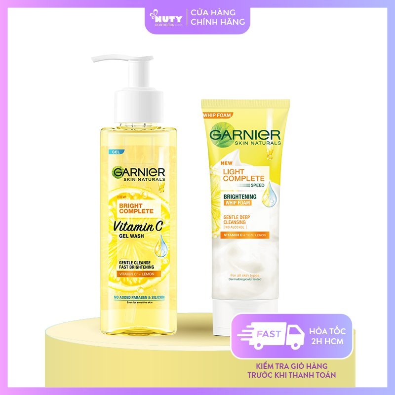 Sữa Rửa Mặt Tạo Bọt Sáng Da Garnier Light Complete Speed Brightening Whip Foam