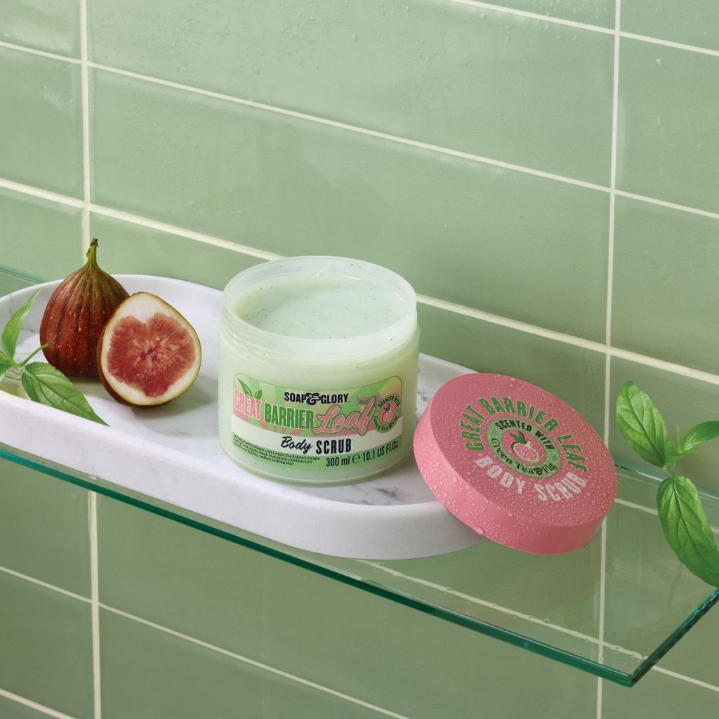 Tẩy da chết body Soap and Glory 300ml GREAT BARRIER LEAF Body Scrub giúp dưỡng trắng da toàn thân, giảm mụn mờ