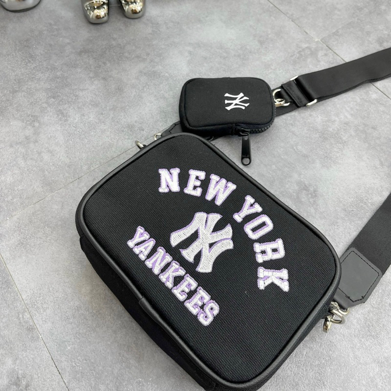 Túi Đeo Chéo MLB Đen Monogram Full Tag