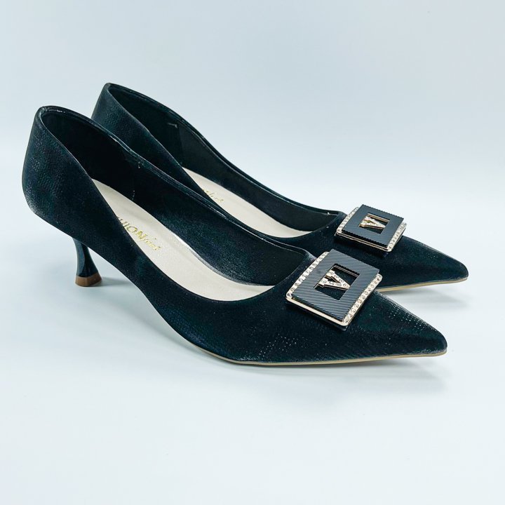 Giày Cao Gót Da Nhung Lì, Chính Hãng 2Tfashion Feet, Mũi Nhọn Đính Tag Đá Sang Trọng,Thanh Lịch,Gót 5 Phân- HCG005