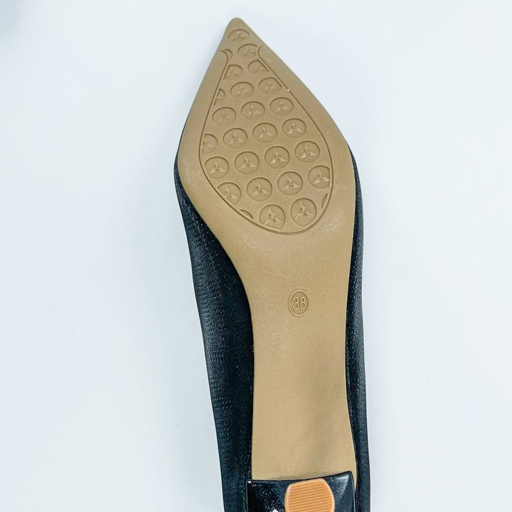 Giày Cao Gót Da Nhung Lì, Chính Hãng 2Tfashion Feet, Mũi Nhọn Đính Tag Đá Sang Trọng,Thanh Lịch,Gót 5 Phân- HCG005