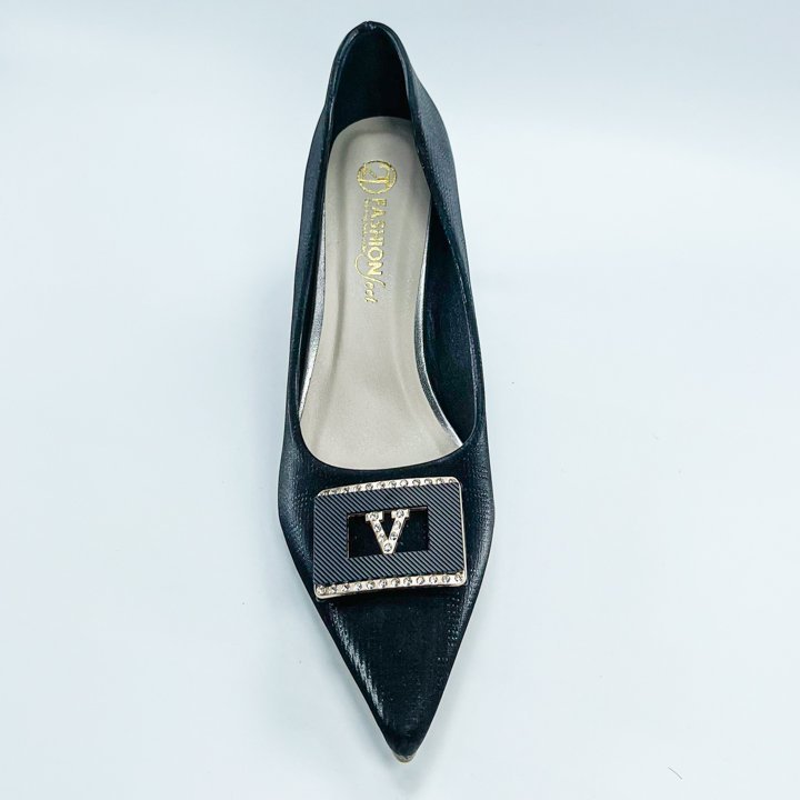 Giày Cao Gót Da Nhung Lì, Chính Hãng 2Tfashion Feet, Mũi Nhọn Đính Tag Đá Sang Trọng,Thanh Lịch,Gót 5 Phân- HCG005