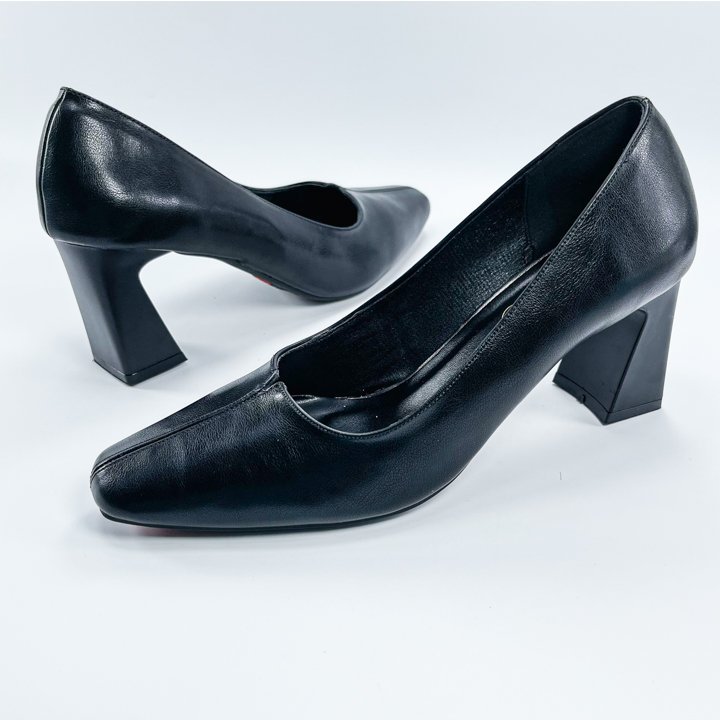Giày Cao Gót , Chính Hãng 2Tfashion Feet, Mũi Vuông Với Thiết Kế Xẻ V Tinh Tế, Gót Vuông Cao 8.5cm - HCG009