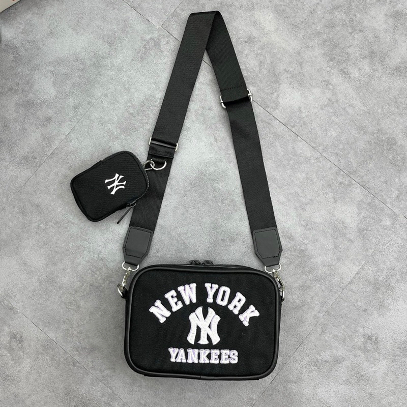 Túi Đeo Chéo MLB Đen Monogram Full Tag