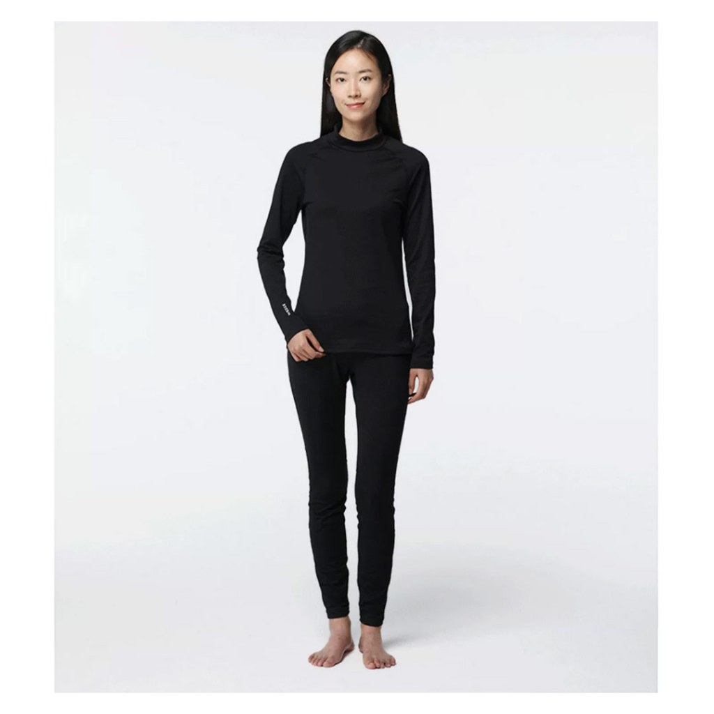 Áo lót giữ ấm trượt tuyết 500 cho nữ DEcathlon màu đen mã 8604249